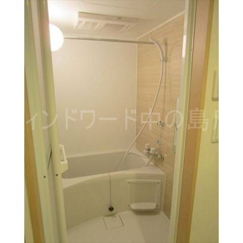 バス・シャワールーム　詳細は、ウィンドワード中の島店までご相談下さい。