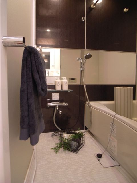 バス・シャワールーム