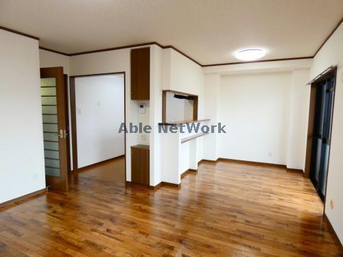 居室・リビング　302