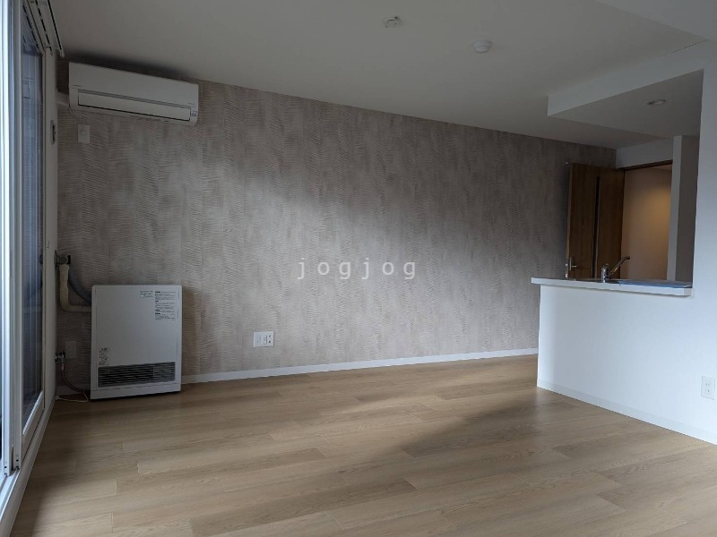 居室・リビング　同号室タイプ写真