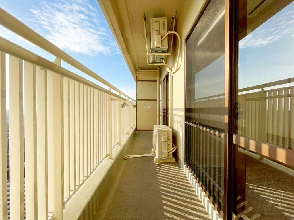 バルコニー　庭