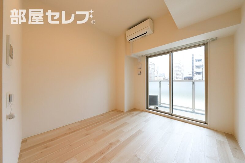 居室・リビング　※反転タイプ写真