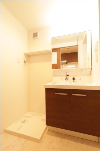 洗面設備　朝の支度が捗りそうですね