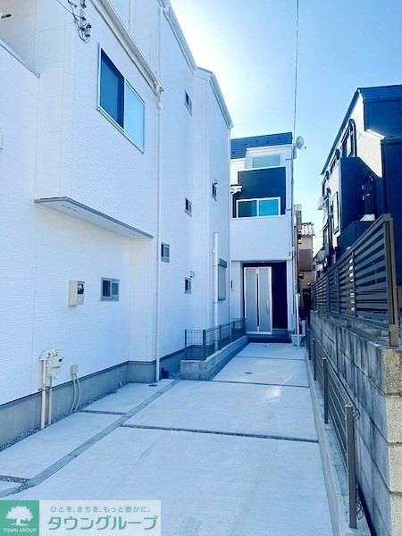 建物外観　エントランス