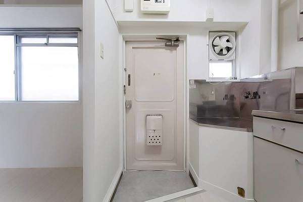 玄関　ビレッジハウスの同一物件・同一タイプの間取りの写真です