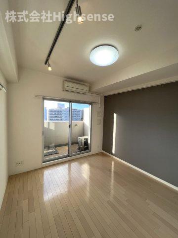 居室・リビング　きれいな洋室です