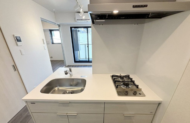 キッチン　※別部屋参考写真