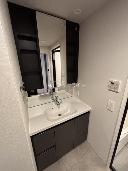 洗面設備　独立洗面台