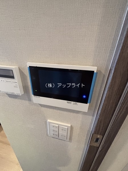 セキュリティ　モニター付インターホン