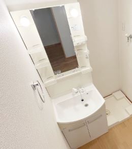 洗面設備　同仕様