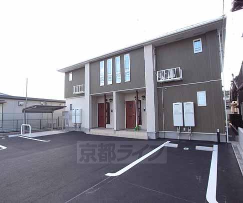 建物外観　ｅｏ光対応済です。