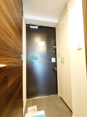 玄関　ザ・パークハビオ根岸三丁目