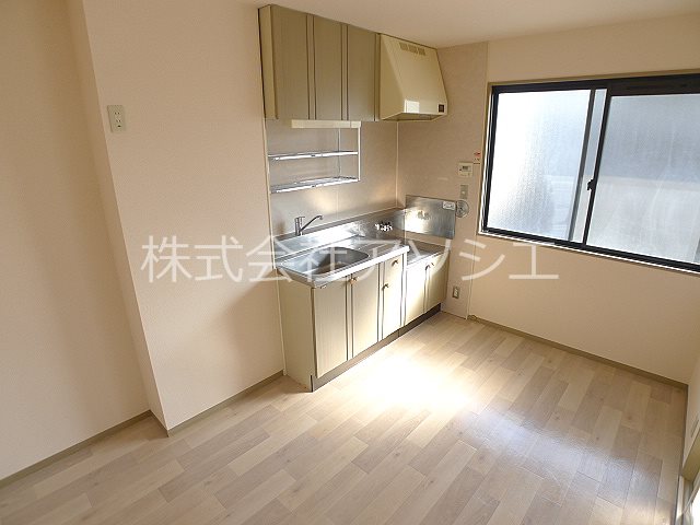 居室・リビング　DK6帖