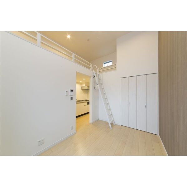 居室・リビング　エアコン付きで初期費用を抑えられます☆