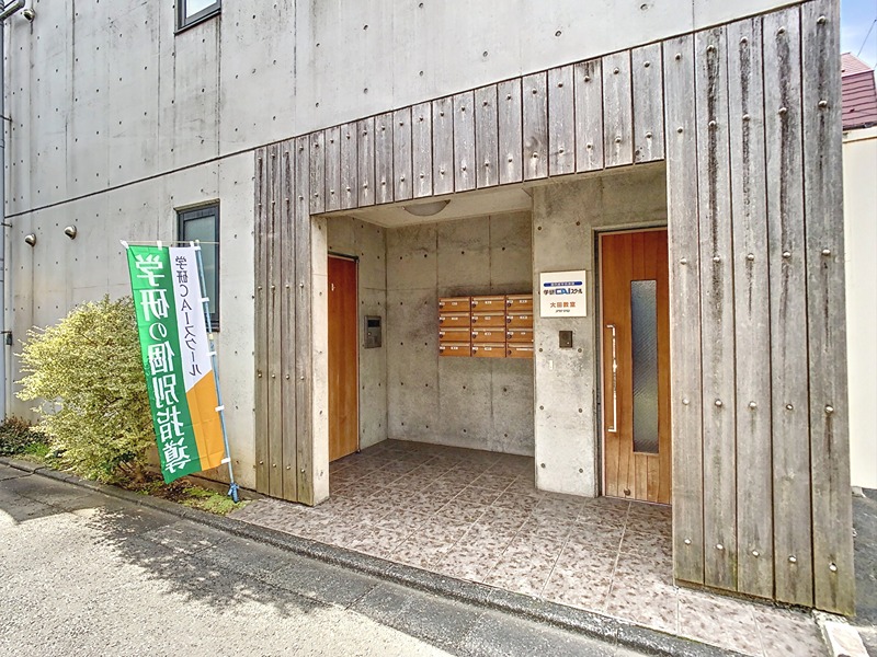 エントランス　共用スペース☆