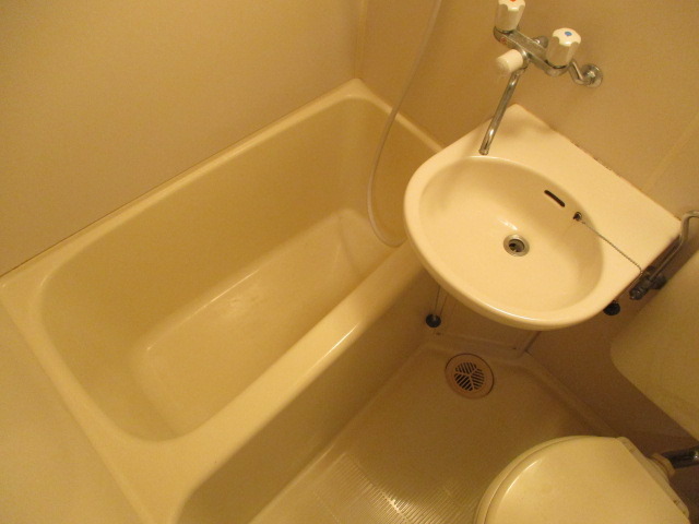 バス・シャワールーム　きれいなお風呂です