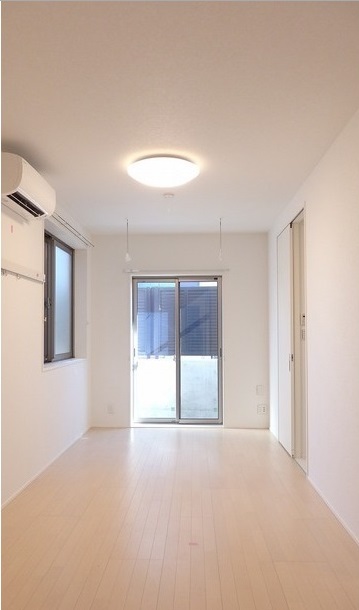 居室・リビング　居室