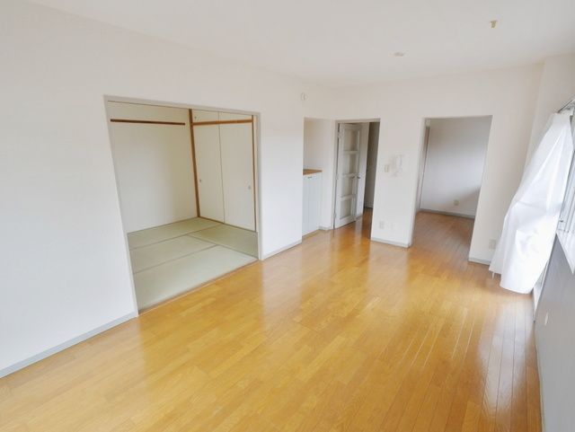 居室・リビング　★お部屋探しは、タウンハウジング多摩センター店へ★