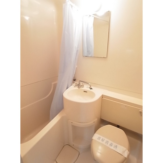 トイレ　ユニットバス