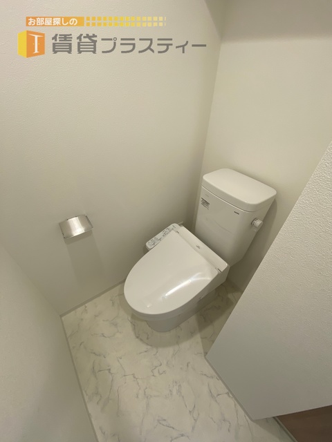 トイレ　ウォシュレット標準装備。