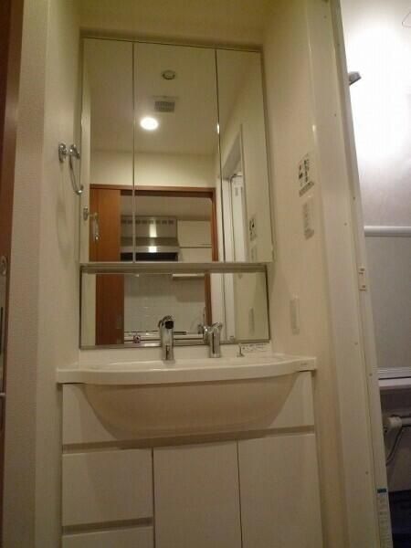 洗面設備　☆嬉しい独立洗面台☆