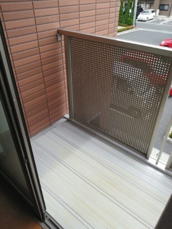 バルコニー　図面と現状に相違がある場合には現状を優先