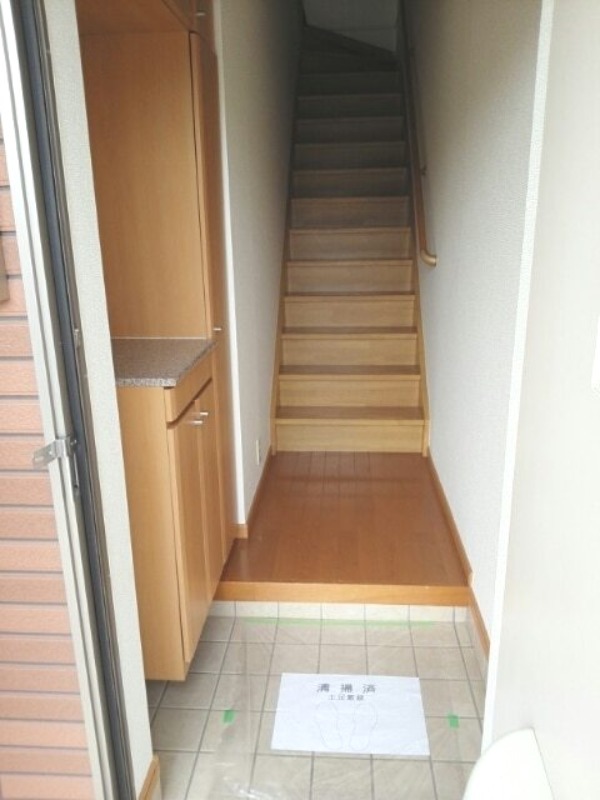 玄関　図面と現状に相違がある場合には現状を優先