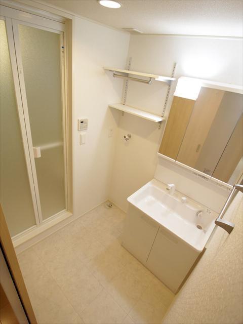 洗面設備　松山市南久米町　メゾンサブル　洗面所