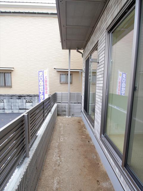 バルコニー　松山市南久米町　メゾンサブル　ベランダ