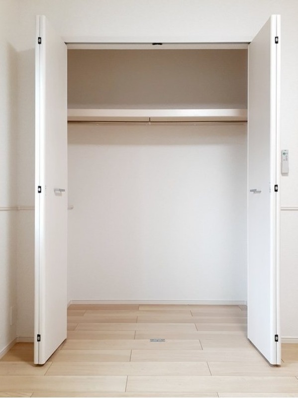 収納　図面と現状に相違がある場合には現状を優先