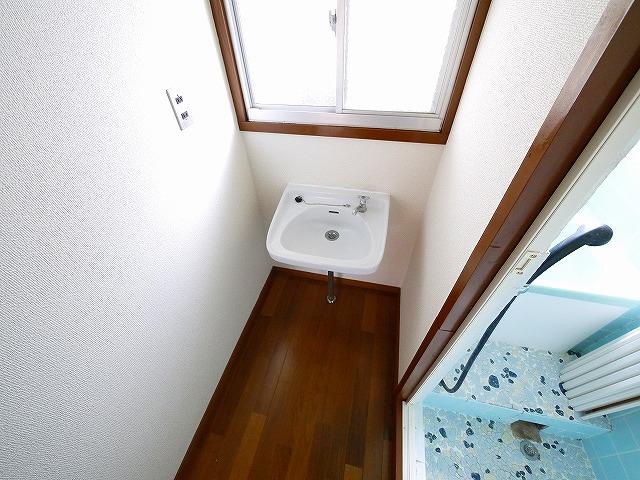 洗面設備　忙しい朝には欠かせない洗面所です