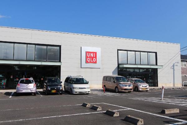 ショッピングセンター　ユニクロ長町南店（ショッピングセンター）まで396m