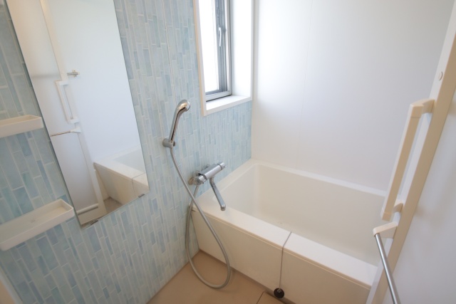 バス・シャワールーム　※別室の参考写真の為、現況優先です。