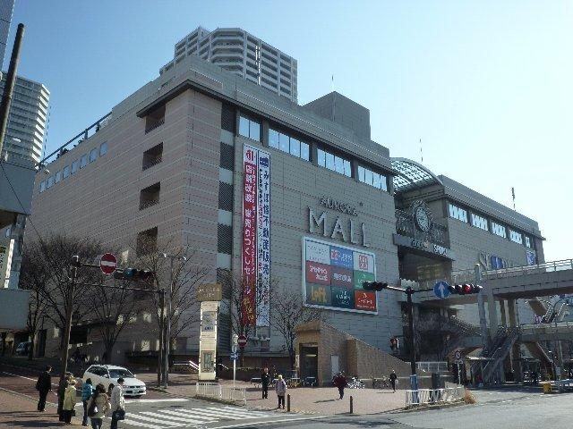 ショッピングセンター　★★オーロラモール（ショッピングセンター）まで2700m