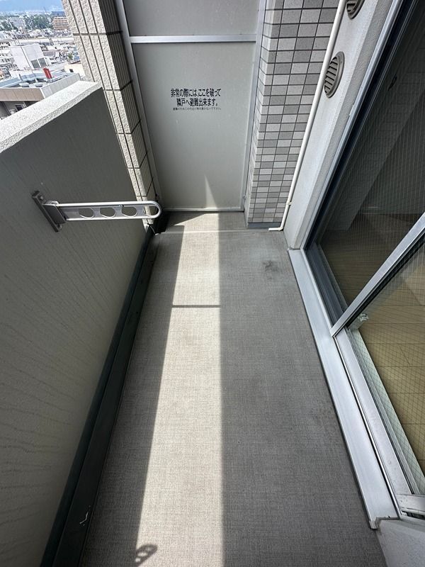 バルコニー