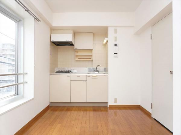 居室・リビング　内装