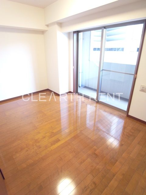 居室・リビング　同タイプ別住戸写真となります。現況と異なる場合がございます。