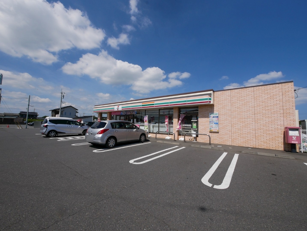 コンビニ　セブンイレブン 東海豊岡店（コンビニ）まで1095m