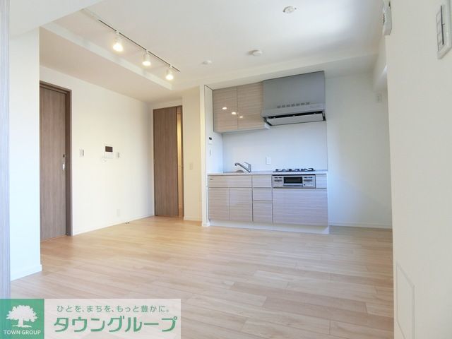 居室・リビング　Dタイプ2018年2月撮影 同タイプ404号室の写真です。