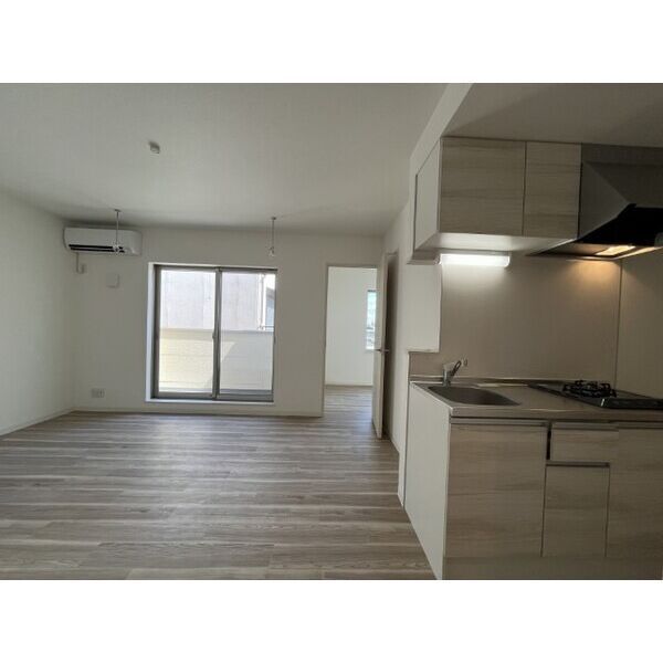 玄関　同シリーズの内装写真となります