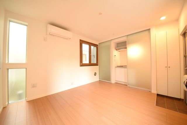 居室・リビング　別部屋参考写真