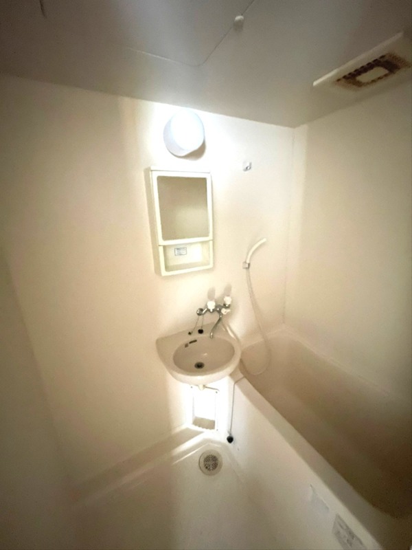 バス・シャワールーム　別部屋参考