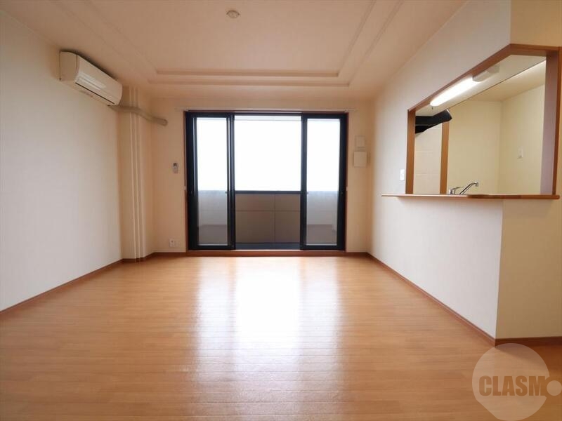 居室・リビング　１０．４帖のリビングです