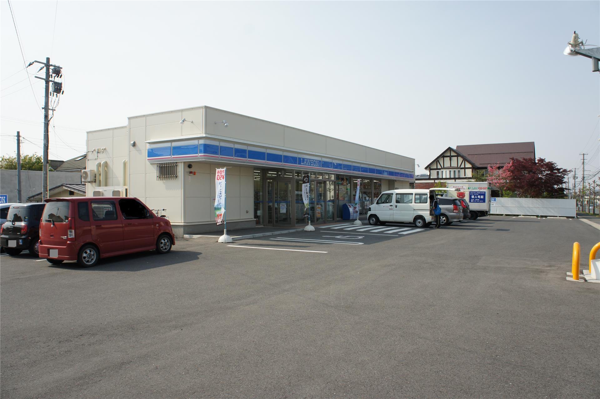 コンビニ　ローソン山形東青田五丁目店（コンビニ）まで862m