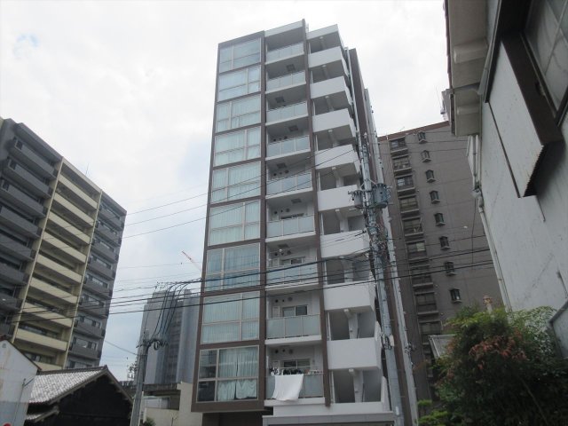 建物外観　BERG IZUMI