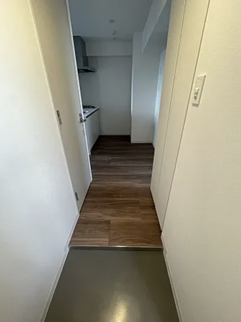 玄関　弊社は都内全域の物件をご紹介可能です！