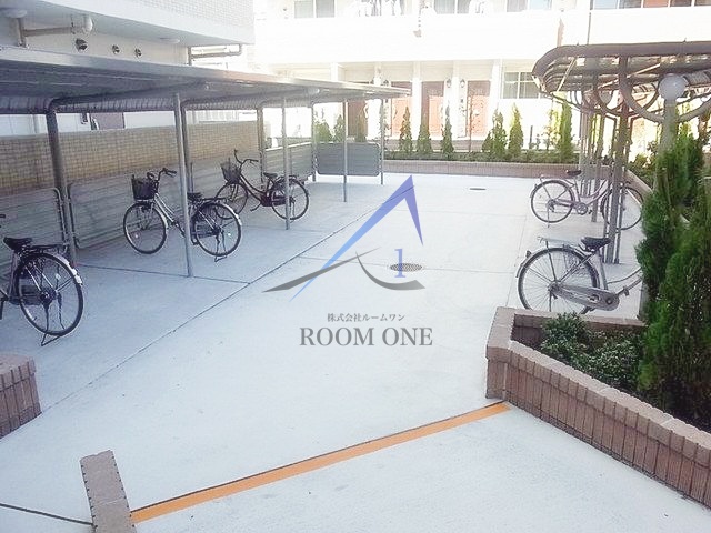 その他共有部分　駐輪場です。