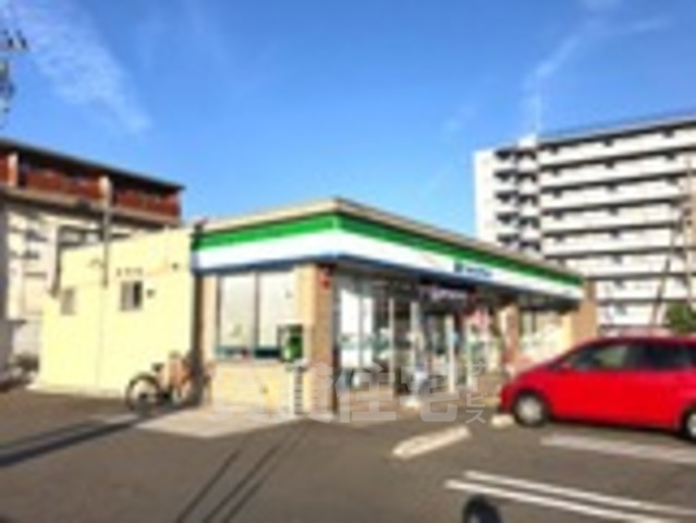 コンビニ　ファミリーマート　明石明姫幹線二見（コンビニ）まで776m