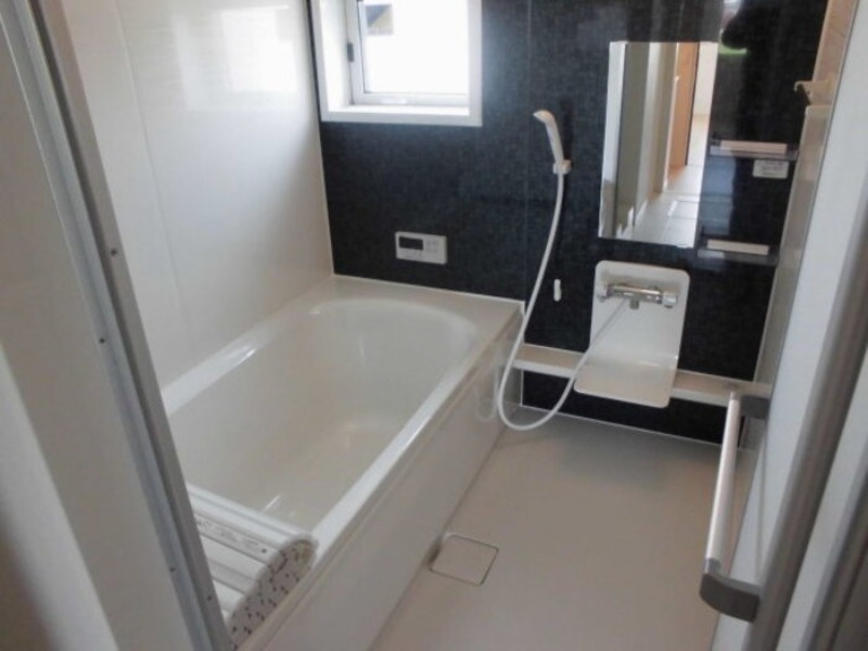 バス・シャワールーム　図面と現状に相違がある場合には現状を優先