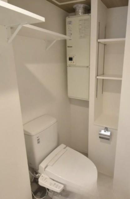 トイレ　別部屋参考写真